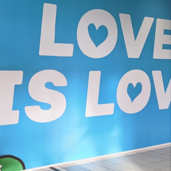 Meet your Posher, Comalia - Picture 1 of 1